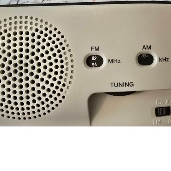 Retro Sony Dream Machine ICF-CD815  Dual Alarm Clock Radio - Picture 5 of 10